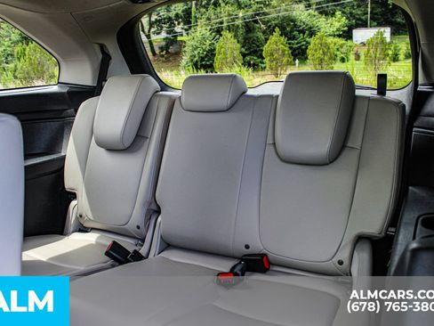 Used 2025 Honda Odyssey EX-L image 18
