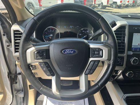 Used 2020 Ford F250 Lariat w/ Lariat Ultimate Package AWD/4WD image 25