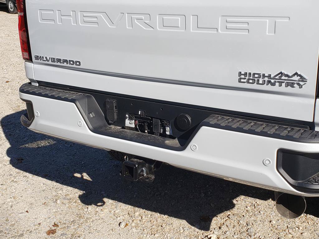 New 2026 Chevrolet Silverado 2500 High Country w/ Technology Package AWD/4WD image 11