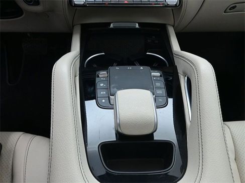 Used 2024 Mercedes-Benz GLE 350 4MATIC image 13