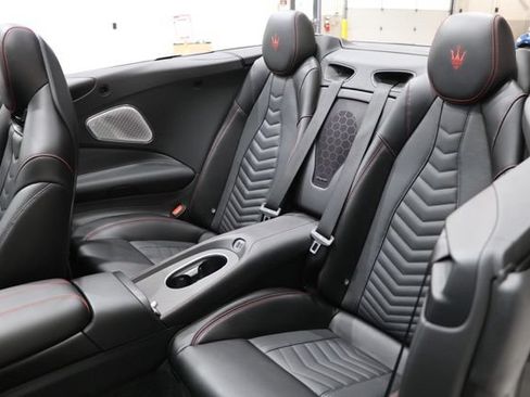 Certified 2024 Maserati GranCabrio Trofeo AWD/4WD image 28