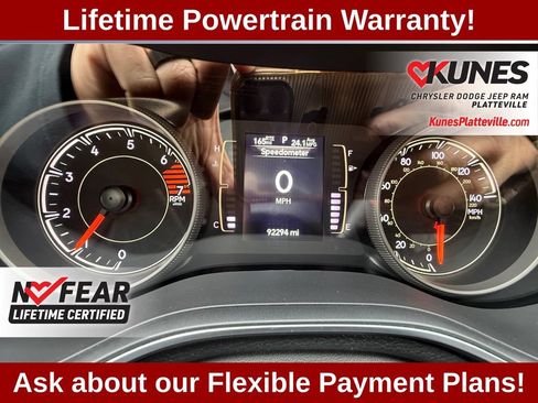 Used 2021 Jeep Cherokee Latitude Plus AWD/4WD image 13