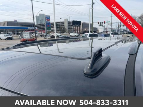 Used 2021 GMC Yukon AT4 w/ AT4 Premium Plus Package image 11