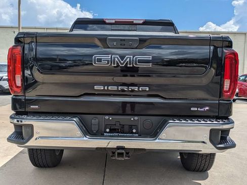Used 2021 GMC Sierra 1500 SLT w/ SLT Premium Package RWD image 7