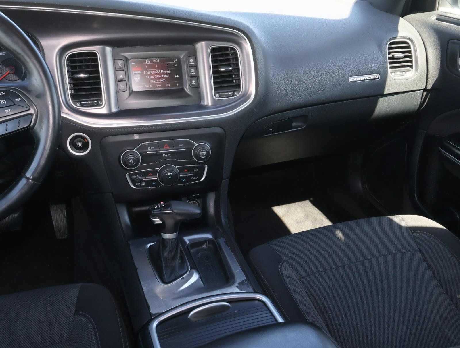 Used 2016 Dodge Charger SE w/ Popular Equipment Group RWD image 10