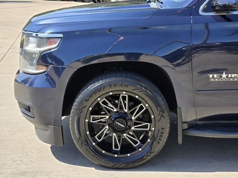 Used 2020 Chevrolet Tahoe LT w/ Texas Edition Package RWD image 6