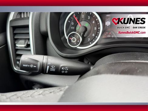 Used 2026 RAM 1500 Big Horn AWD/4WD image 17