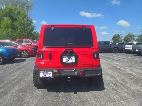 Used 2020 Jeep Wrangler Unlimited Sahara AWD/4WD image 10