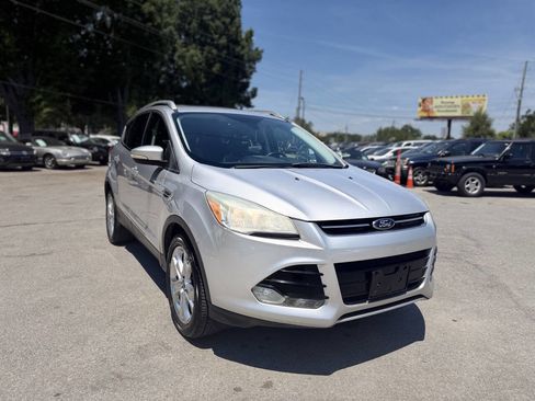 Used 2014 Ford Escape Titanium AWD/4WD image 3