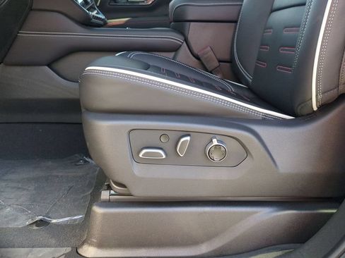Used 2026 GMC Yukon XL AT4 Ultimate AWD/4WD image 21