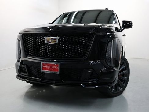 Used 2025 Cadillac Escalade V image 71