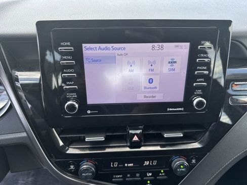 Used 2024 Toyota Camry LE image 25