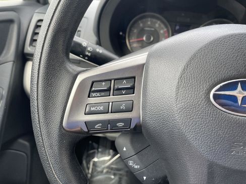 Used 2015 Subaru Forester 2.5i Premium AWD/4WD image 10