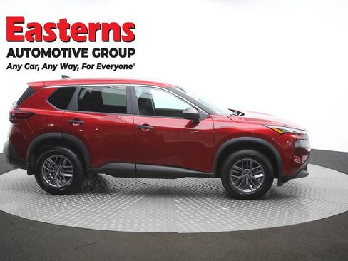 Used 2023 Nissan Rogue S AWD/4WD image 44