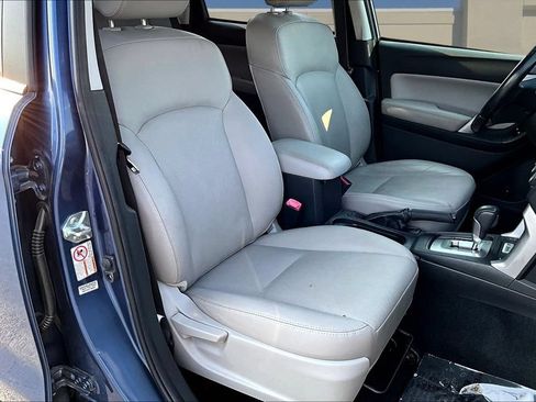 Used 2014 Subaru Forester 2.5i Limited w/ Popular Package #2 AWD/4WD image 31