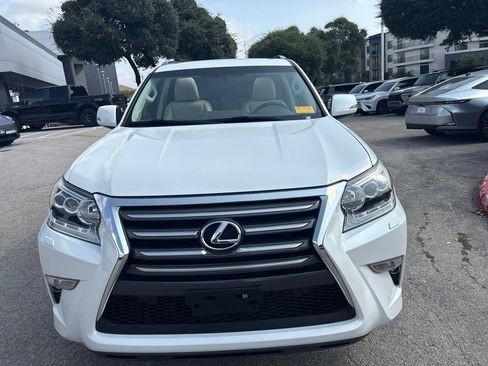 Used 2016 Lexus GX 460 w/ Premium Package AWD/4WD image 8