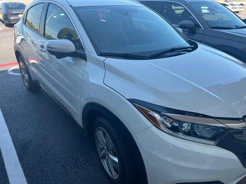 Used 2020 Honda HR-V EX image 3