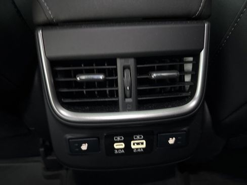 Used 2024 Subaru Outback Touring XT image 9