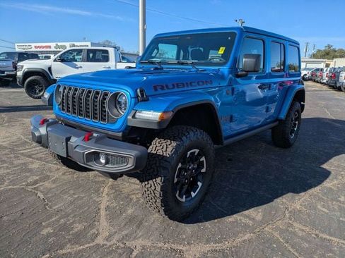 New 2026 Jeep Wrangler Unlimited Rubicon w/ Technology Group image 8