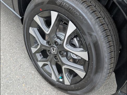 New 2026 Honda HR-V EX-L image 15