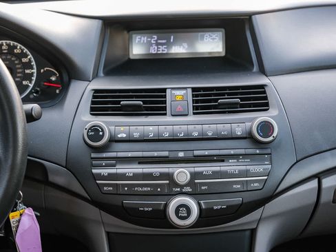 Used 2009 Honda Accord LX image 14