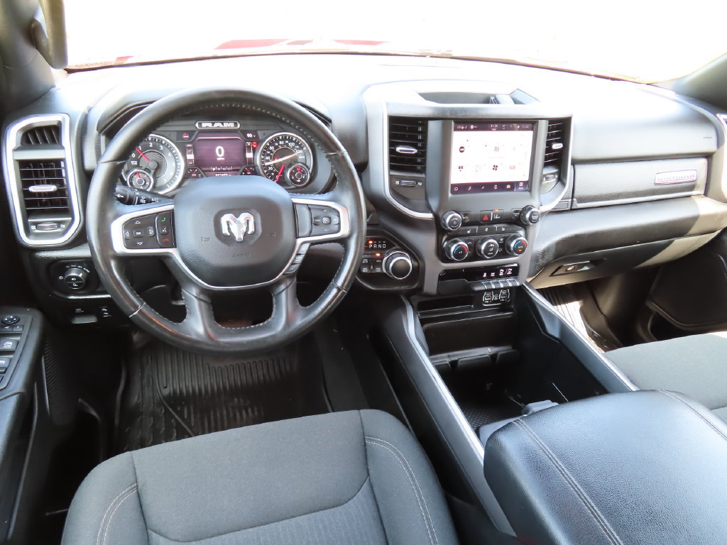 Used 2022 RAM 1500 Big Horn AWD/4WD image 4