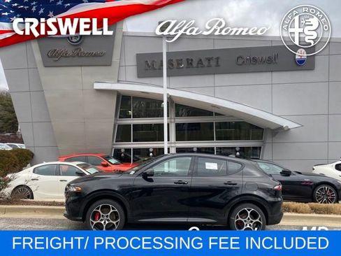 New 2024 Alfa Romeo Tonale Veloce image 8