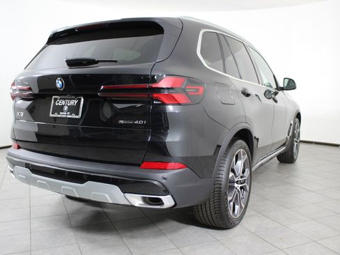 New 2026 BMW X5 sDrive40i w/ Climate Comfort Package image 9