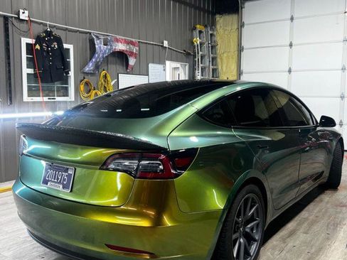 Used 2021 Tesla Model 3 Long Range AWD/4WD image 2