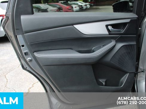Used 2024 Acura MDX SH-AWD w/ Technology Package image 23