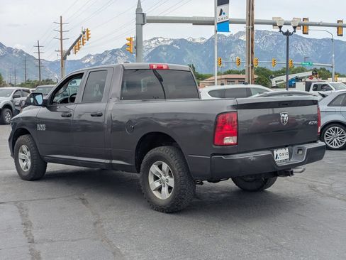 Used 2018 RAM 1500 Express AWD/4WD image 8