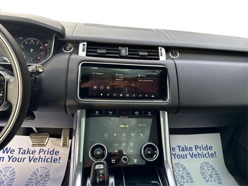 Used 2019 Land Rover Range Rover Sport HSE Dynamic image 16