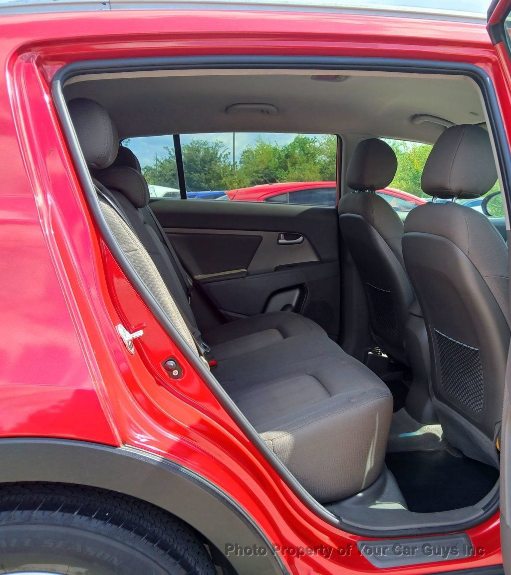Used 2013 Kia Sportage LX w/ Convenience Pkg FWD image 21
