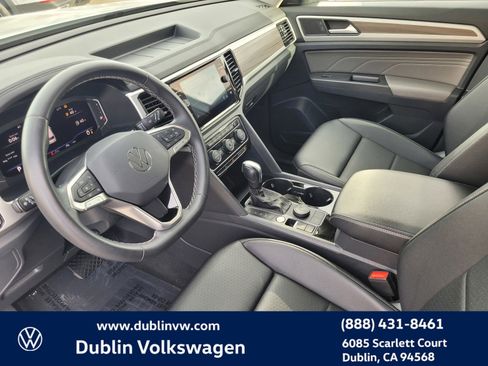 Certified 2023 Volkswagen Atlas SEL image 20