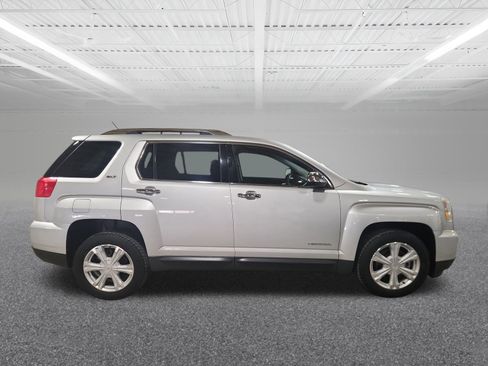 Used 2016 GMC Terrain SLT image 5