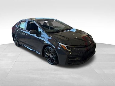 New 2026 Toyota Corolla SE FWD image 1