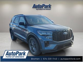 New 2026 Ford Explorer ST-Line w/ ST-Line Street Pack video 1