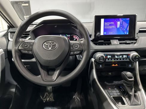 Certified 2024 Toyota RAV4 XLE AWD/4WD image 9