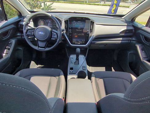 Used 2025 Subaru Crosstrek 2.5i Premium AWD/4WD image 20