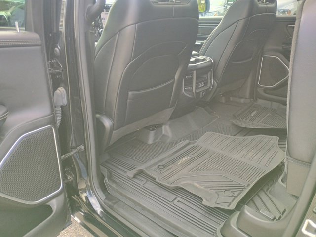 Used 2023 RAM 1500 Laramie AWD/4WD image 21