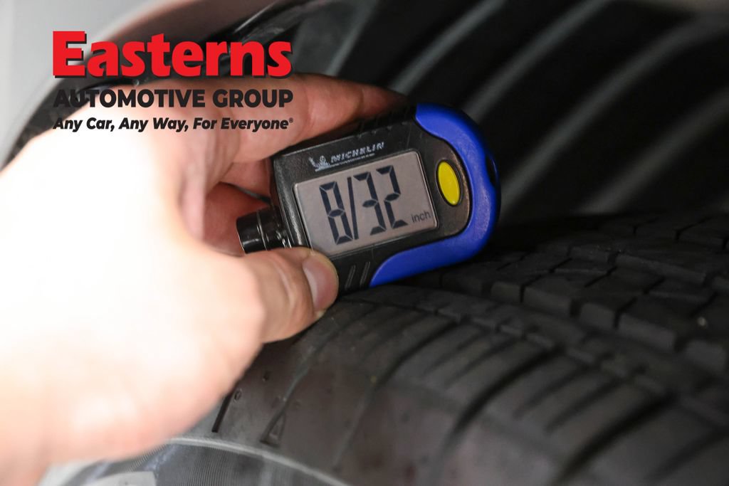 Used 2025 Subaru Outback Premium AWD/4WD image 23