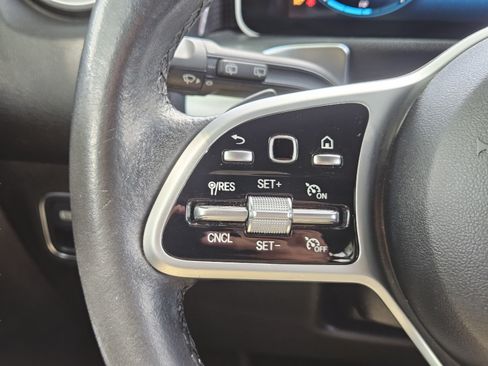 Certified 2021 Mercedes-Benz GLB 250 image 18