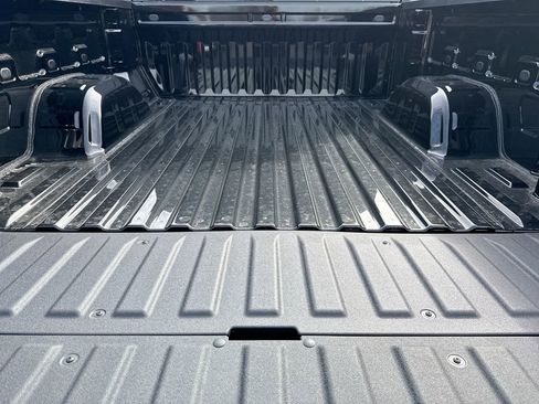 New 2026 GMC Sierra 1500 Elevation AWD/4WD image 25