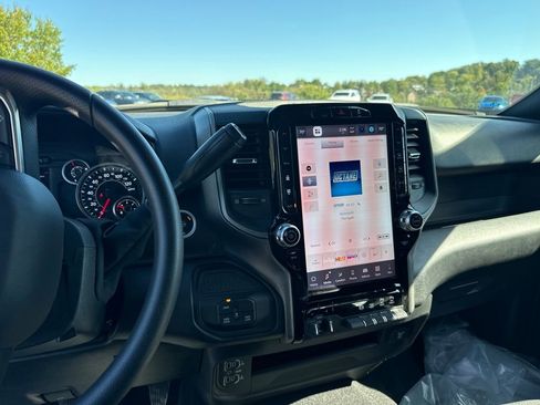 New 2026 RAM 3500 Tradesman image 18