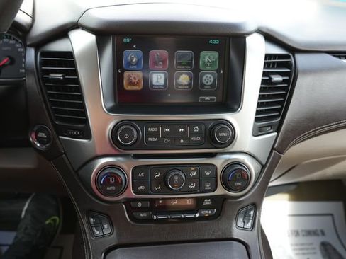 Used 2016 Chevrolet Suburban LTZ image 28