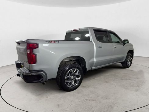 Used 2021 Chevrolet Silverado 1500 LT AWD/4WD image 5