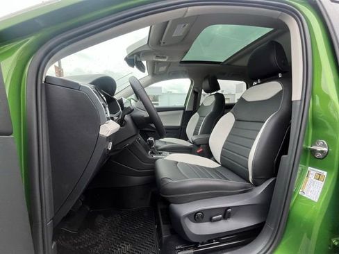 New 2026 Volkswagen Taos SEL image 29