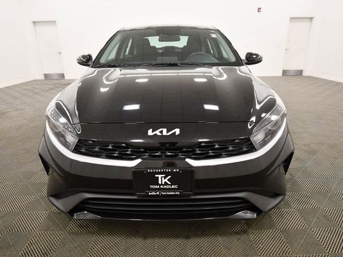 Certified 2024 Kia Forte LXS w/ LXS Technology Package image 11