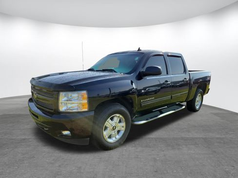 Used 2010 Chevrolet Silverado 1500 LT w/ Power Pack Plus RWD image 3