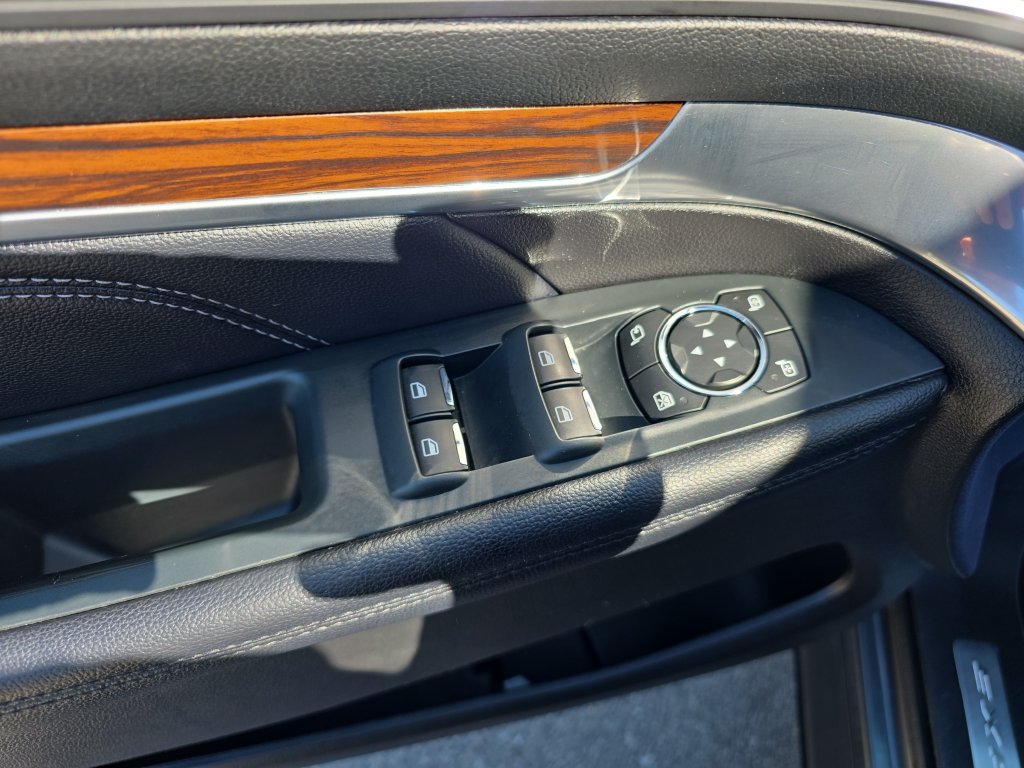 Used 2018 Ford Explorer Limited FWD image 17
